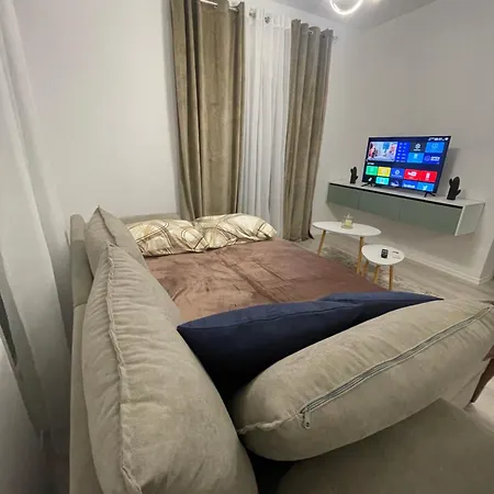 Sleep 아파트 티라나