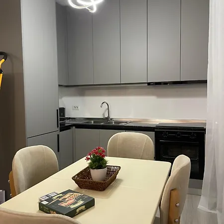 아파트 Sleep 티라나